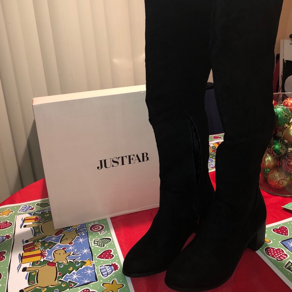 ***BRAND NEW*** Just Fab Knee Length Boots